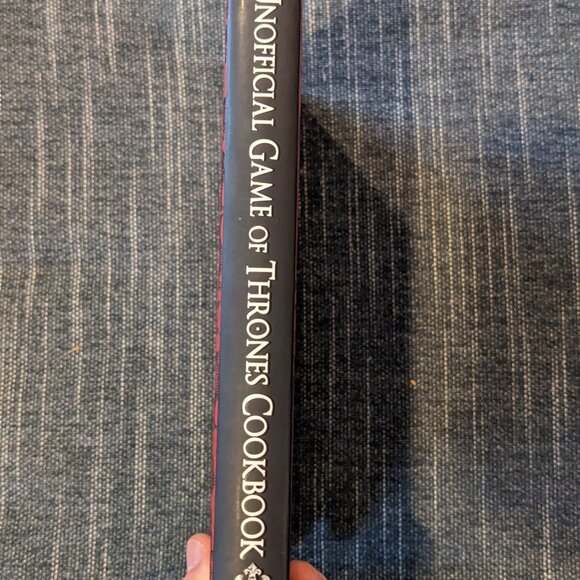 The Unofficial Game of Thrones Cookbook - Picture 4 of 12